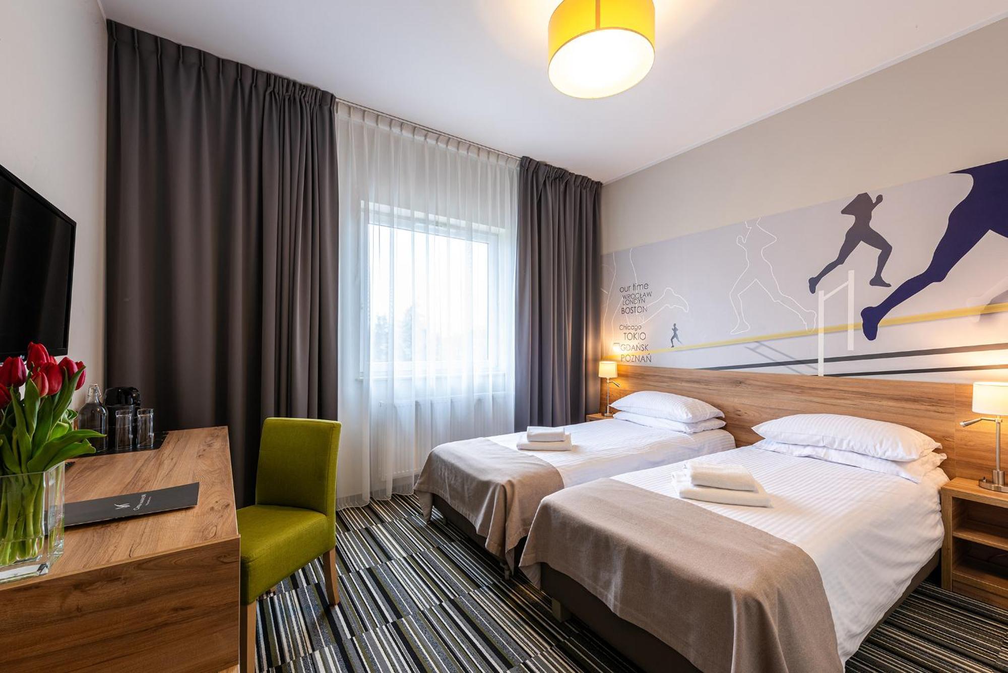 Hotel Maraton Szamotuły Kültér fotó
