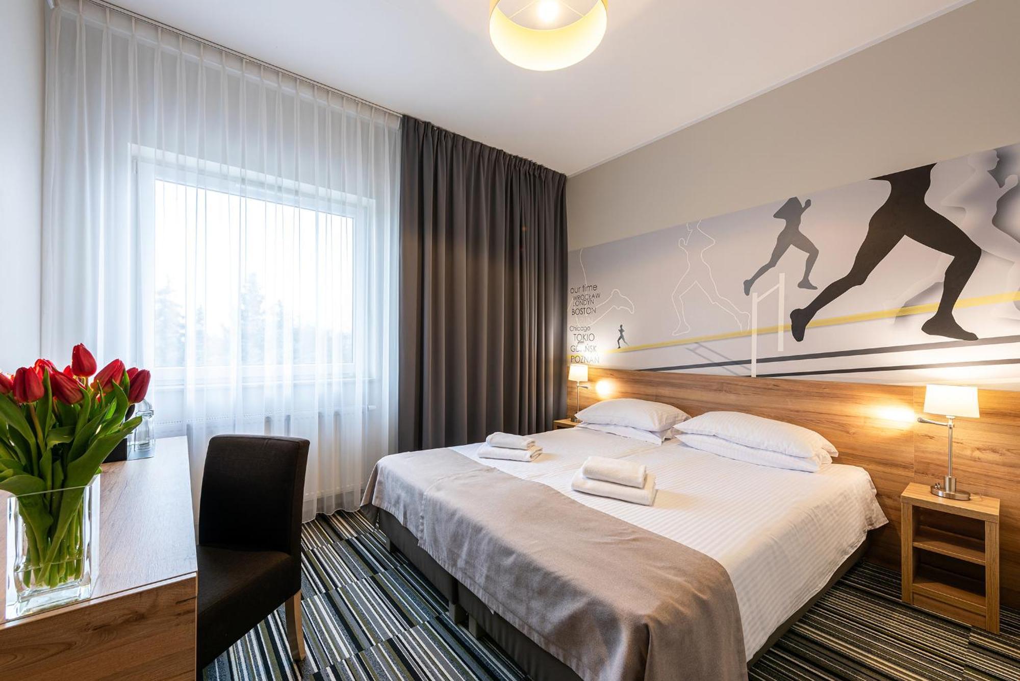 Hotel Maraton Szamotuły Kültér fotó